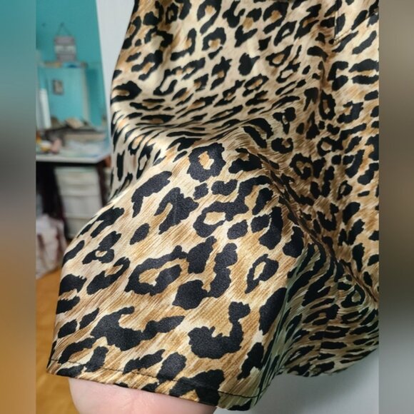 Kasper Cheetah Animal Print Tie Neck Scarf Gold Black Satin Sleeveless Blouse S - Picture 3 of 13